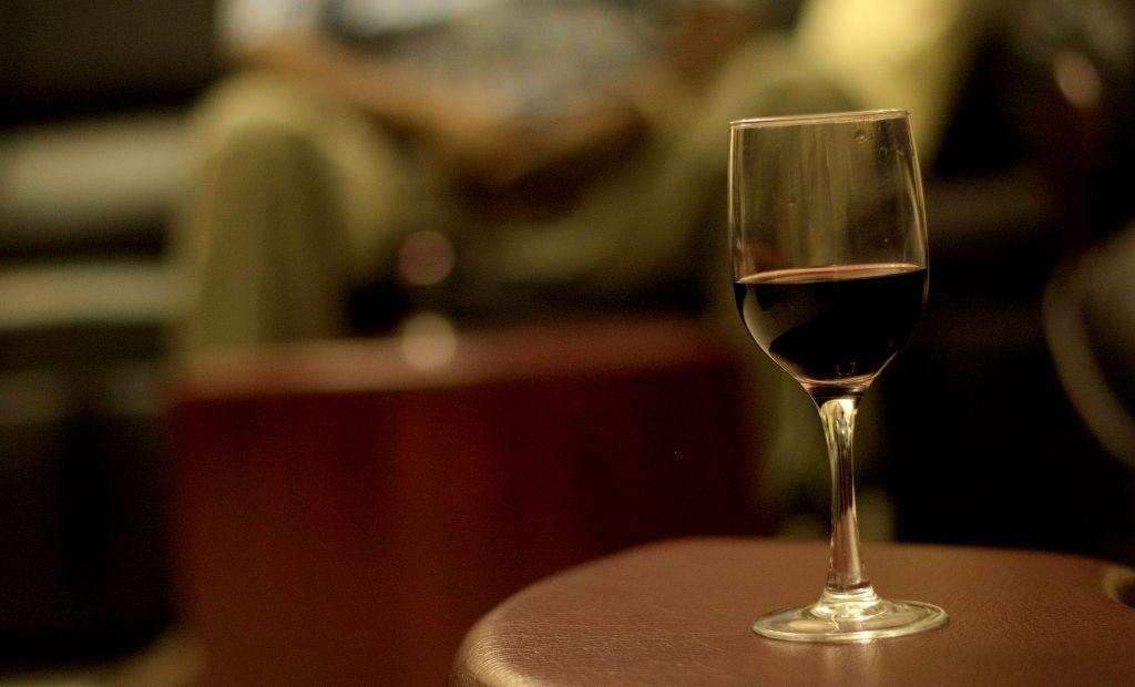 PINE WINE: Holiday Wines and Gift Ideas