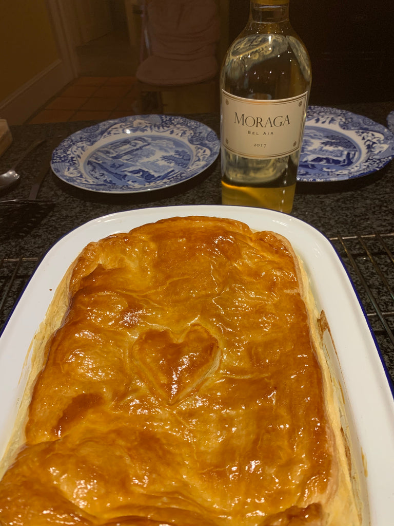 Nothing like a little wine and comfort food to warm the soul 💕